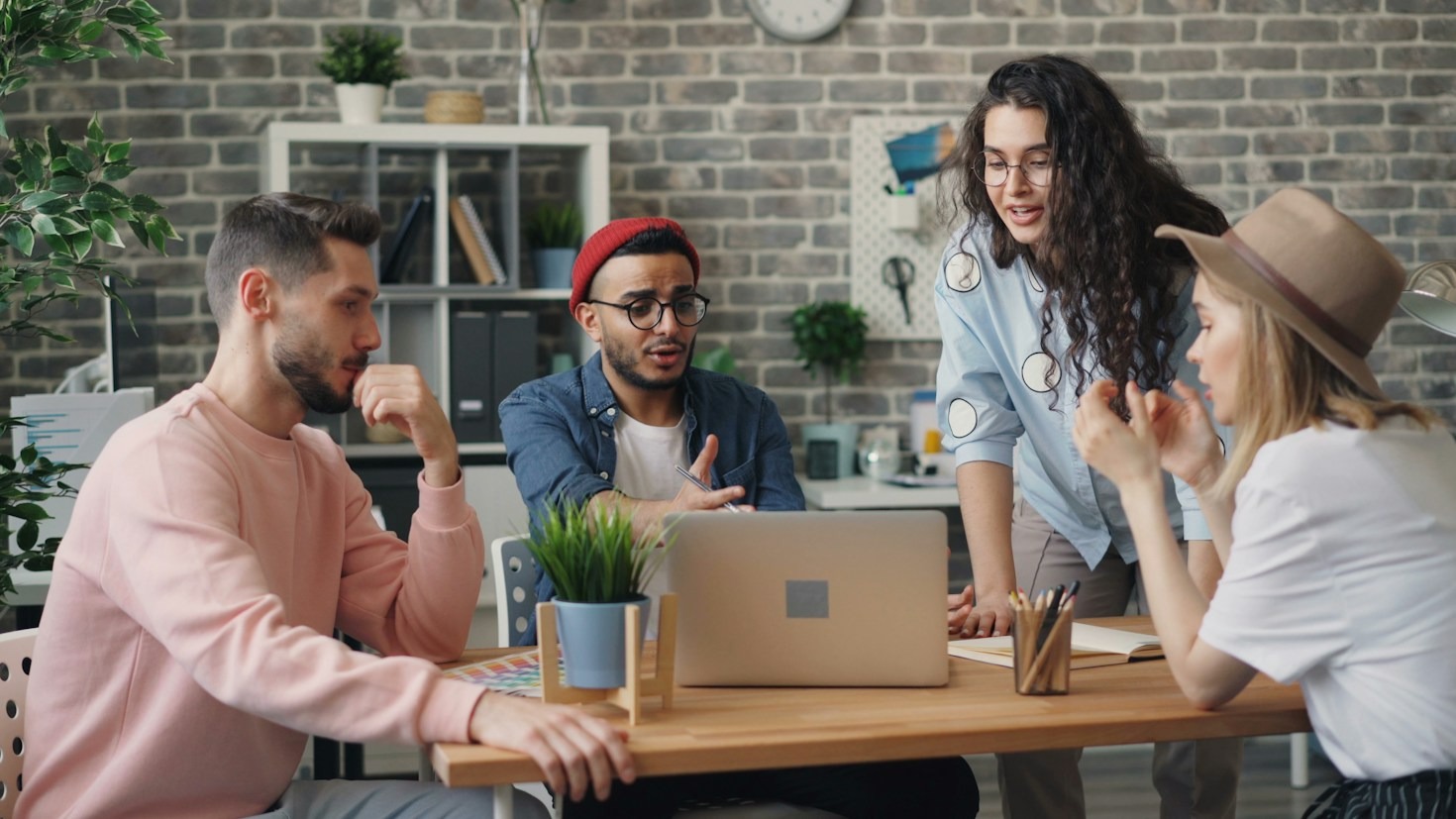 The Essential Gadgets Transforming Modern Workplaces This Year